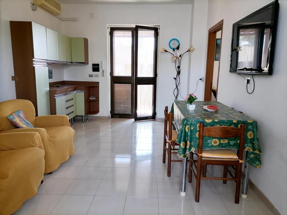 Casa Vacanze D&A Taranto Esterno foto