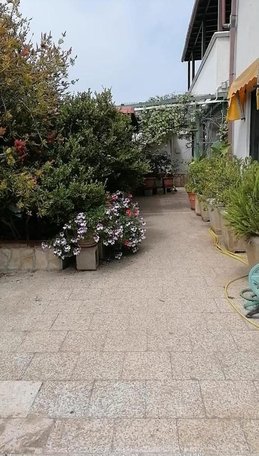 Casa Vacanze D&A Taranto Esterno foto